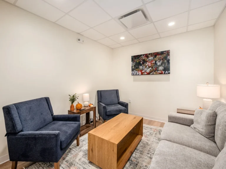 017_r Plain City OH 43064 USA